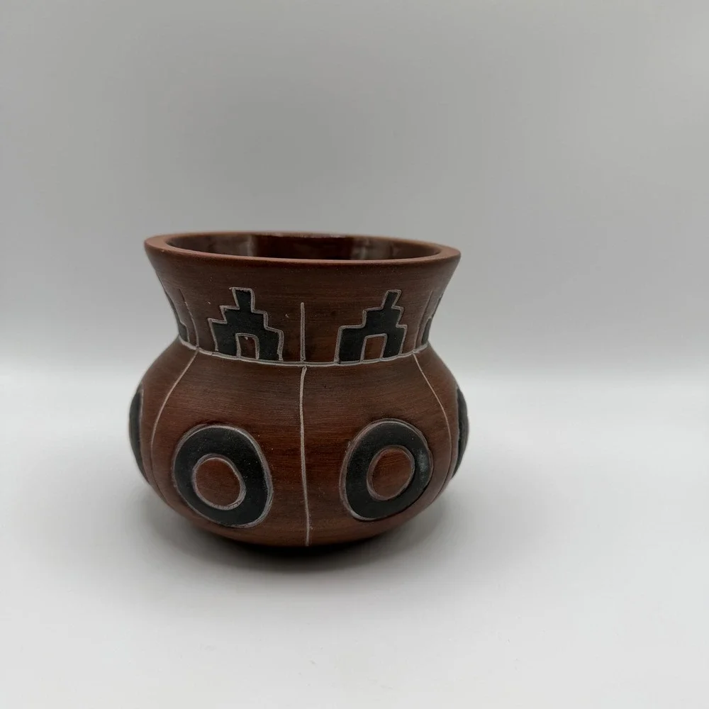 Armando de Mexico Signed Pottery‎ Vase Terracotta Aztec Home Decor